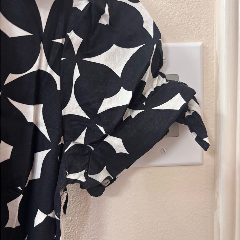 INC International Concepts Monochrome Abstract Dress - Picture 5 of 6